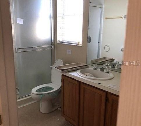5th image of 3375 Santa Monica Dr