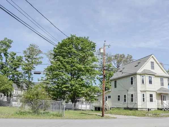 103 Wightman St, North Chelmsford, MA 01863