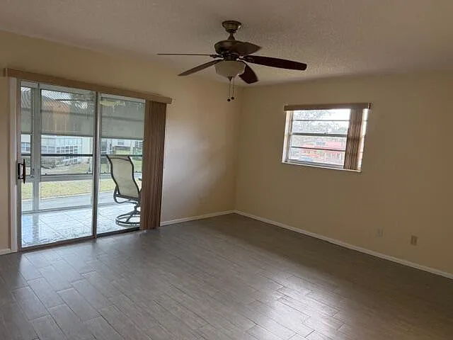 29 Lake Vista Trl #205 — Photo 31