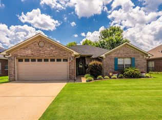 19 Ruby June St, Vilonia, AR 72173