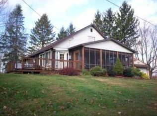 499 Queenstown Rd, Karns City, PA 16041