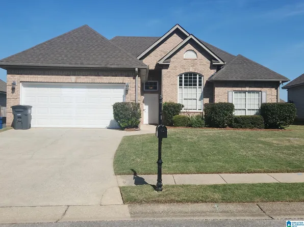 576 Bentmoor Dr, Helena, AL 35080