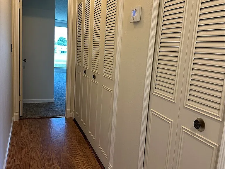 3847 Edgewater Dr — Photo 7