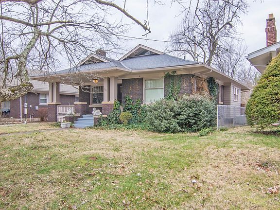 2nd image of 121 Lincoln Ave