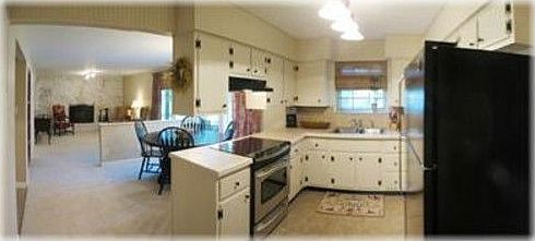 4th image of 7899 Christine Ave