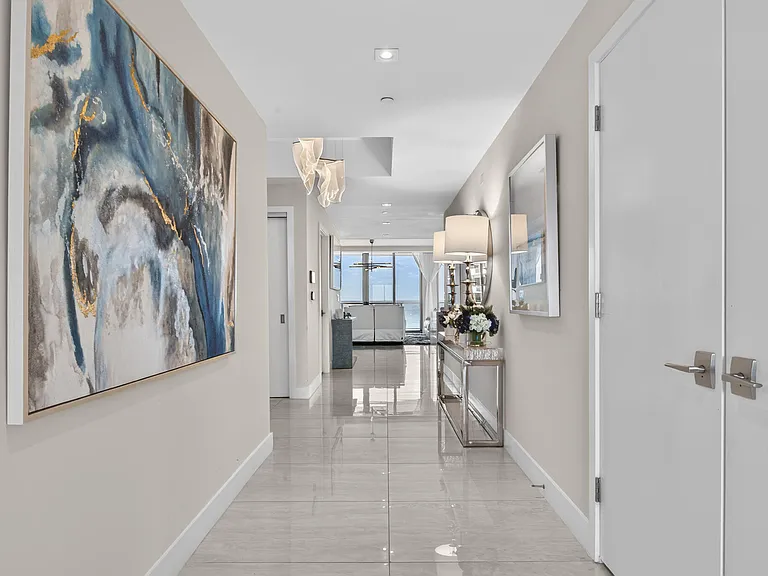 3100 N Ocean Dr #1805-P — Photo 3