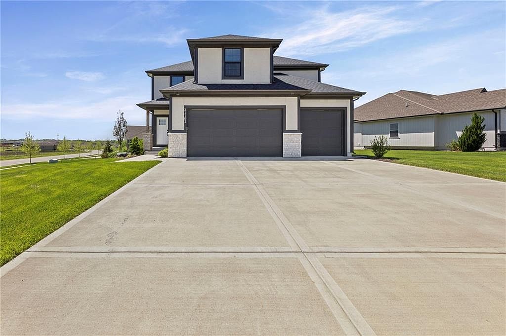 21103 W 186th Ter, Spring Hill, KS 66083 | MLS #2616183 | Zillow