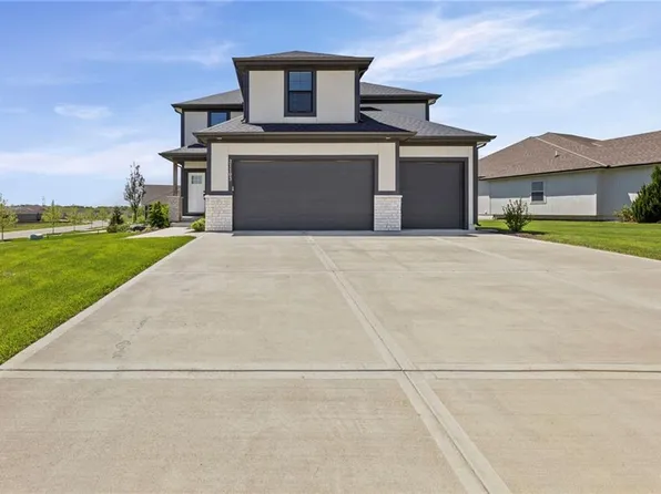 21103 W 186th Ter, Spring Hill, KS 66083
