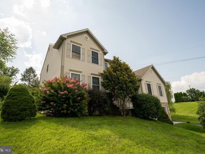 5016 Overlook Pointe, Douglassville, PA, 19518