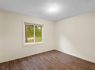 4 Edgewood Cir, Fort Oglethorpe, GA 30742