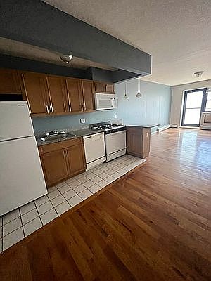 1st image of 38-01 31st St #408