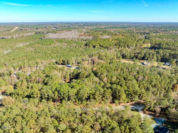265 Aiken Rd, Carthage, NC 28394