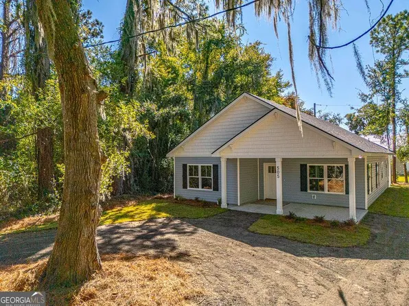 505 Madison St, Darien, GA 31305