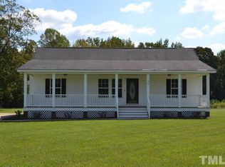 36 Eagles Nest Dr, Zebulon, NC 27597