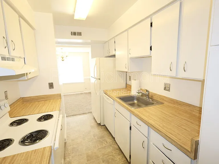 1509 Thistle Rd #104 — Photo 9