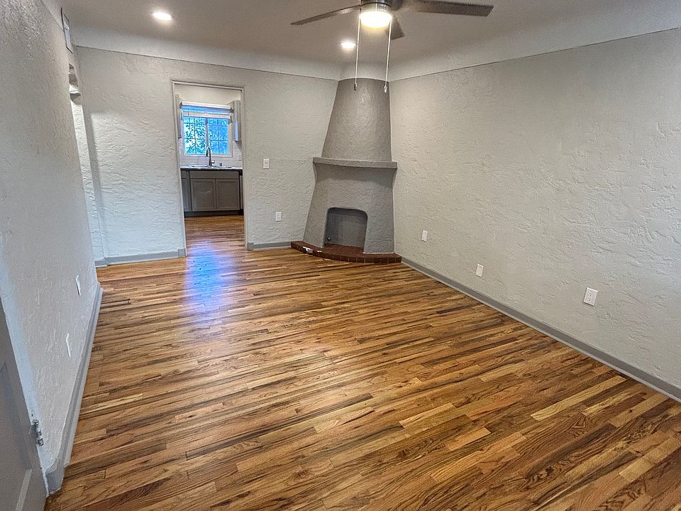 1st image of 504 13th St SW #1