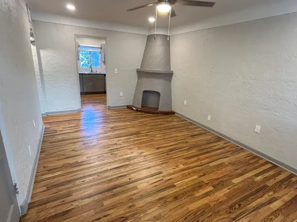 504 13th St SW #1, Albuquerque, NM 87102