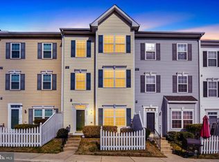 8057 Brookstone Ct, Severn, MD 21144
