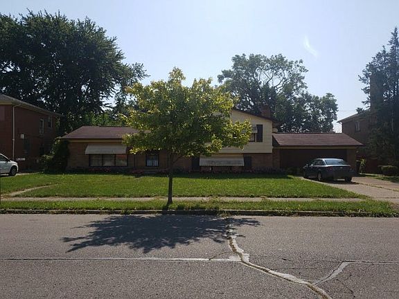2nd image of 3831 Leslie Ave