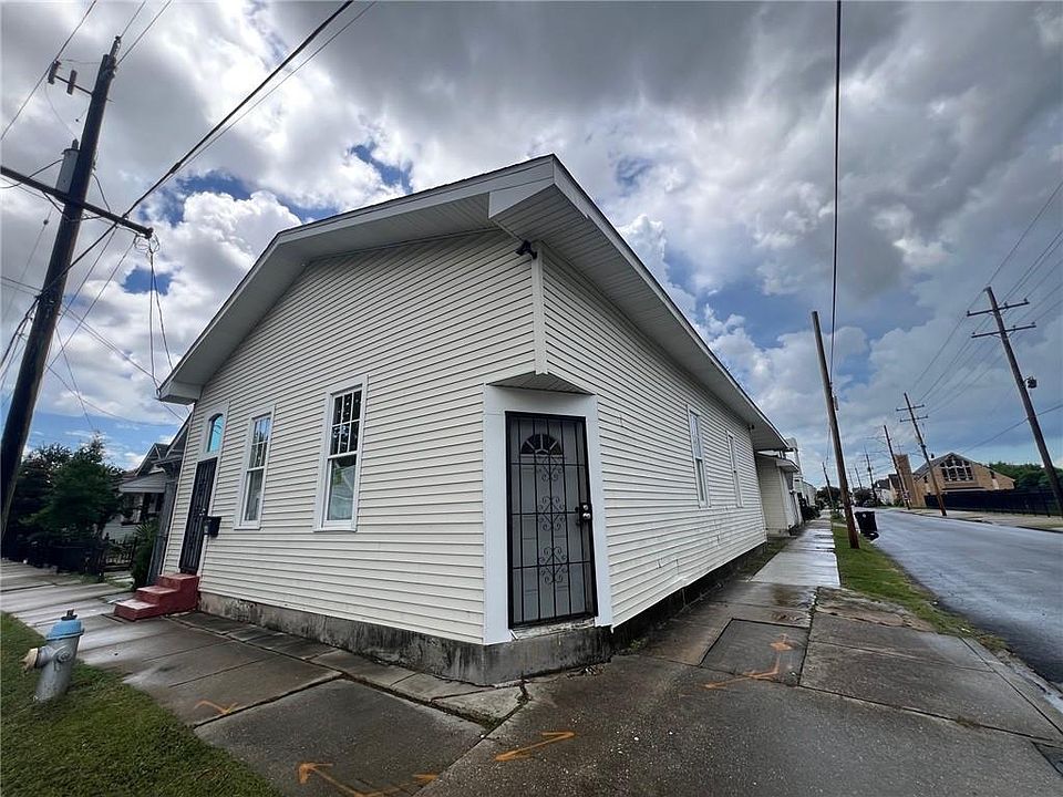 1st image of 3701 Baronne St