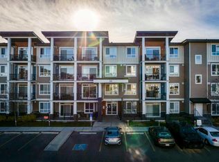 30 NE Walgrove Walk SE #420, Calgary, AB T2X4M9