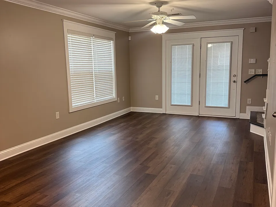 1035 Barnett Shoals Rd #529