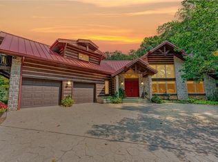 2162 Garards Fort Rd, Waynesburg, PA 15370