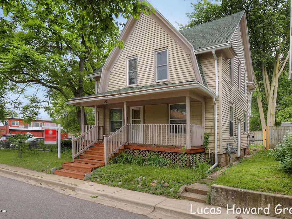 2nd image of 22 Congress Ave SE