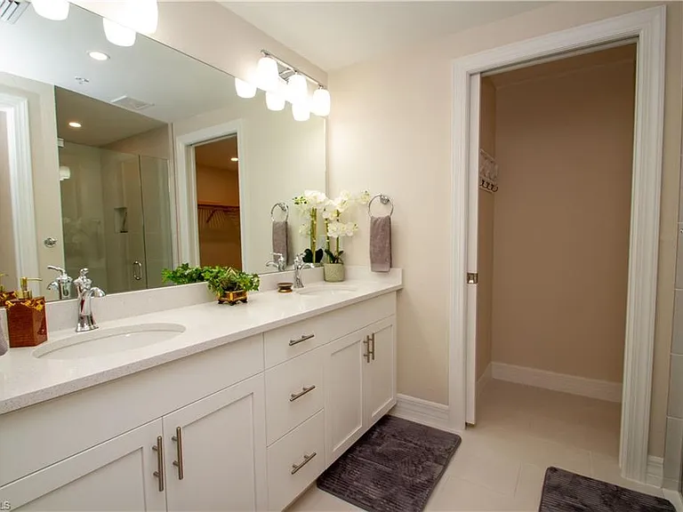 262 Indies Dr E #101 — Photo 13