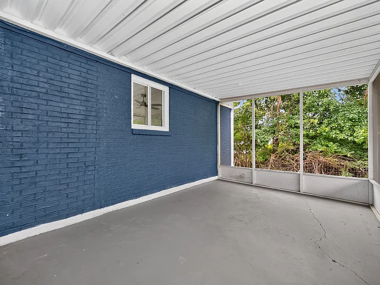 861 W Galbraith Rd — Photo 35