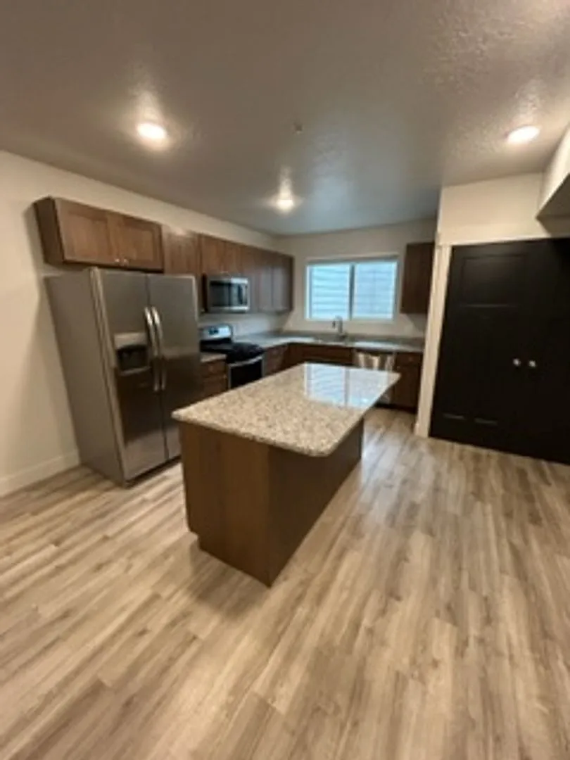 Condo right off Heber City Main street — Photo 4