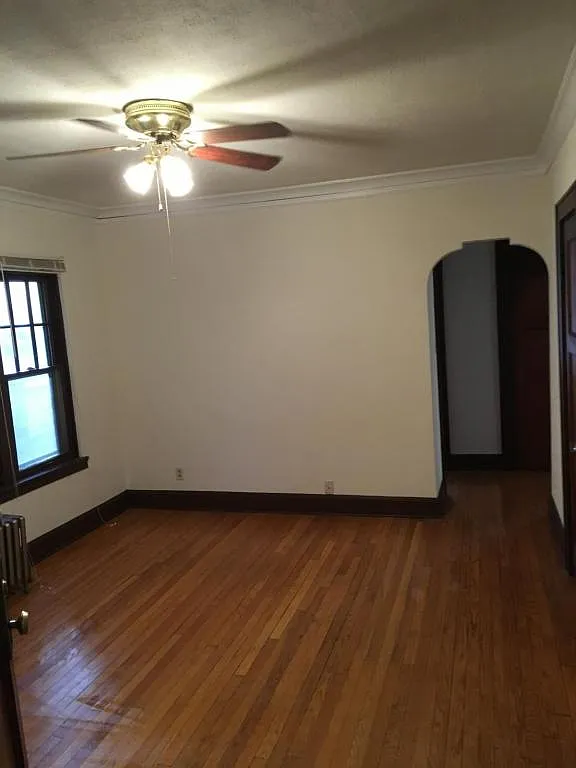 Building Photo - 3304 N Newhall St #1