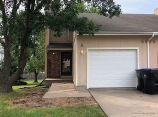 6105 SW 26th St APT A, Topeka, KS 66614