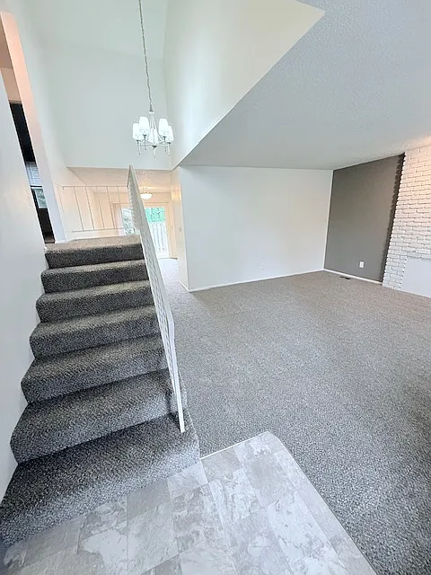 2 bed, 1000 sqft, $1,995 — Photo 3