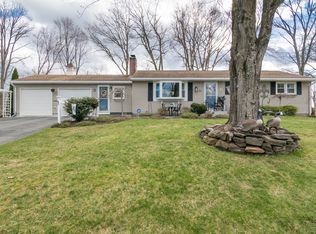 23 Standish St, Enfield, CT 06082