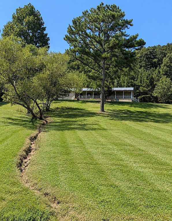 5592 County Road 221 - Property Image