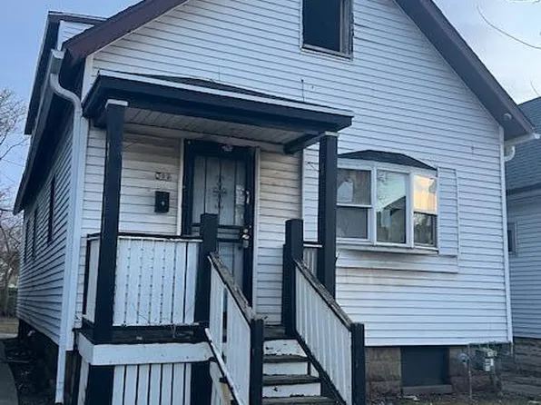 319 East North AVENUE, Milwaukee, WI 53212
