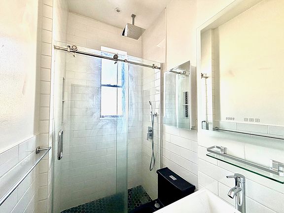 5th image of 1931 Madison Ave APT 5B