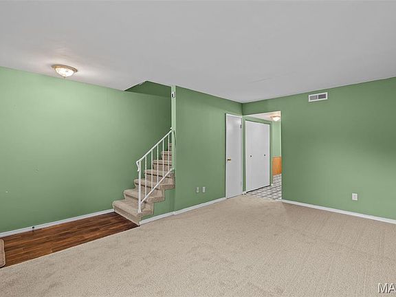 5th image of 1891 Mansard Dr