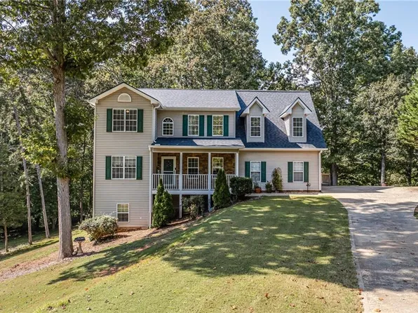 6310 Green Mountain Ln, Clermont, GA 30527