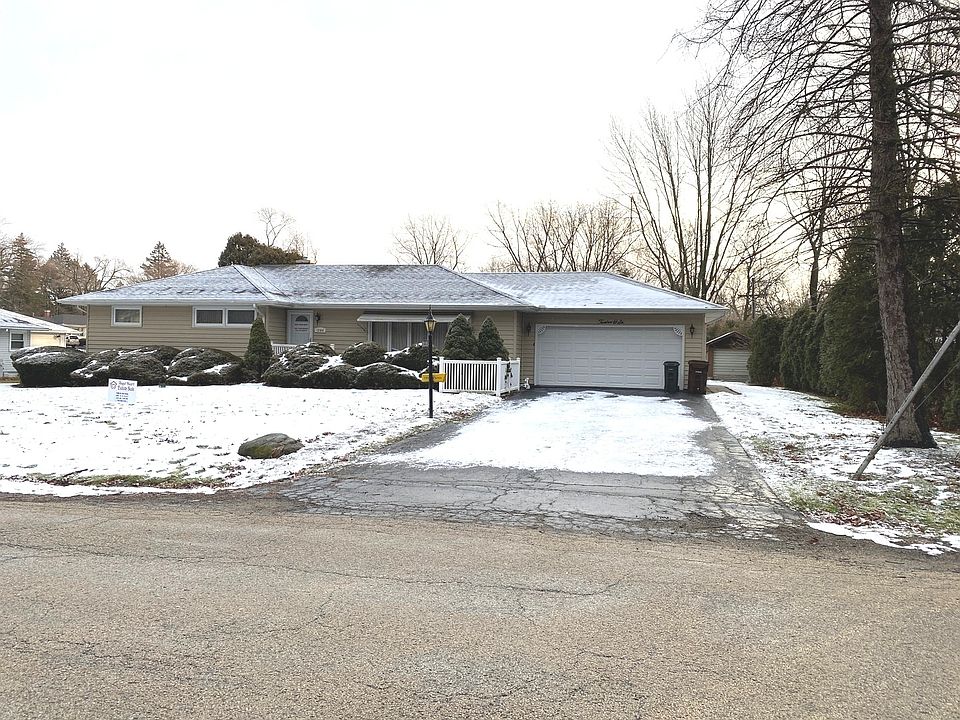 1st image of 1206 Elm Dr