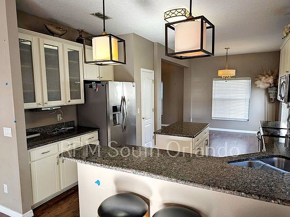 5th image of 6771 Fernridge Dr