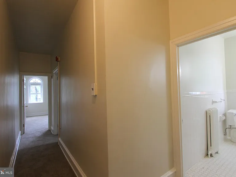 13-15 E Upsal St #B5 — Photo 5