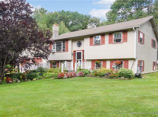 398 Littlefield Rd, Wells, ME 04090