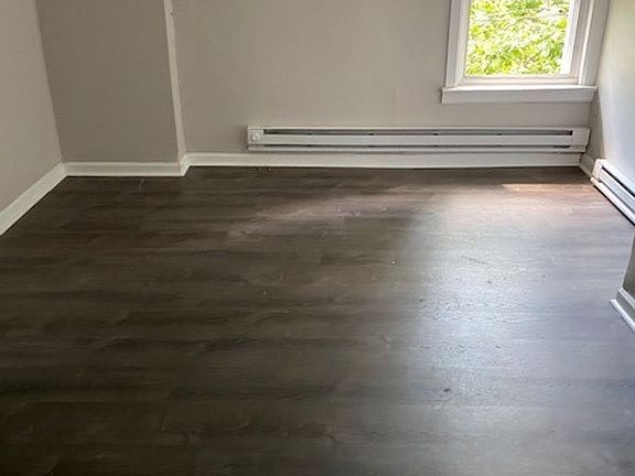 3rd image of 301 Morris Ave #3