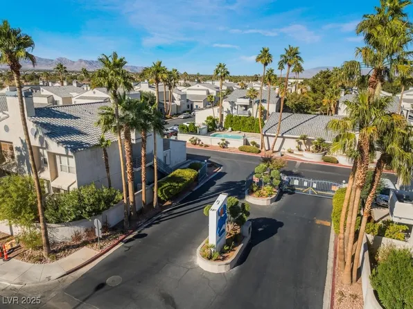 6250 W Flamingo Rd APT 28, Spring Valley, NV 89103