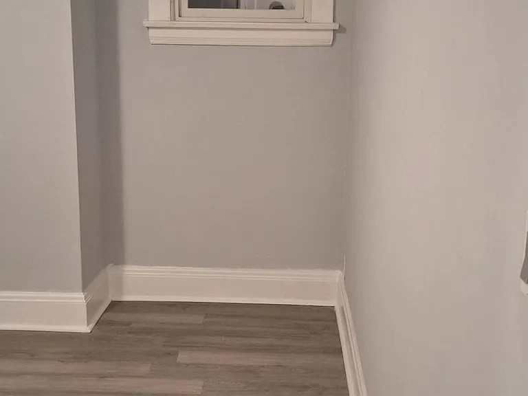 3377 Lownesdale Rd — Photo 16
