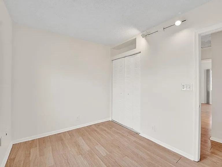 1313 Seaview — Photo 15