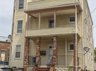 245 Springvale Ave, Everett, MA 02149