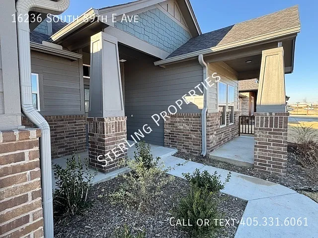 16236 S 89th East Ave — Photo 3